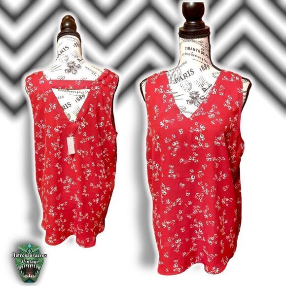 𝅺maurices Red Ditsy Floral Open Back Tank Top, Large NWT - Picture 1 of 7